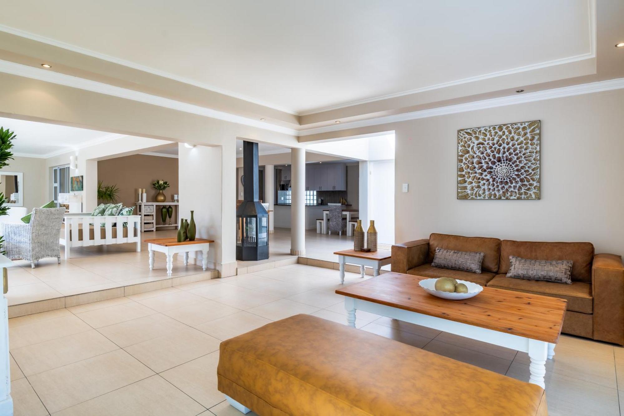 Ferienhaus Gem With Indoor Jacuzzi